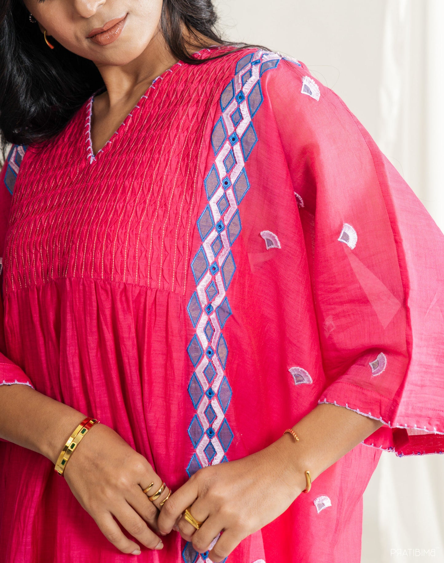 Geometric Kaftan Set in Dark Pink