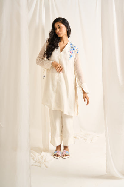 Bird Button Kurta Set in Off white