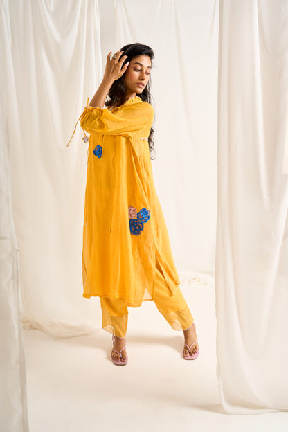 Neha Vora in Yellow Trifloral Tangle