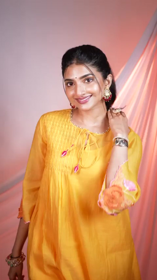 Esha Rao in Garden Kurta Set - Yellow